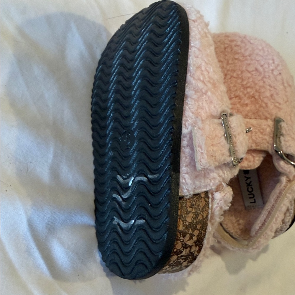 Lucky Brand Soft Pink Kids Slippers - Picture 5 of 8